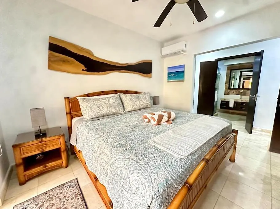 Faro 106Reef Ground Floor 2 Bdrs Big Terrace Apartment Playa del Carmen Mexico