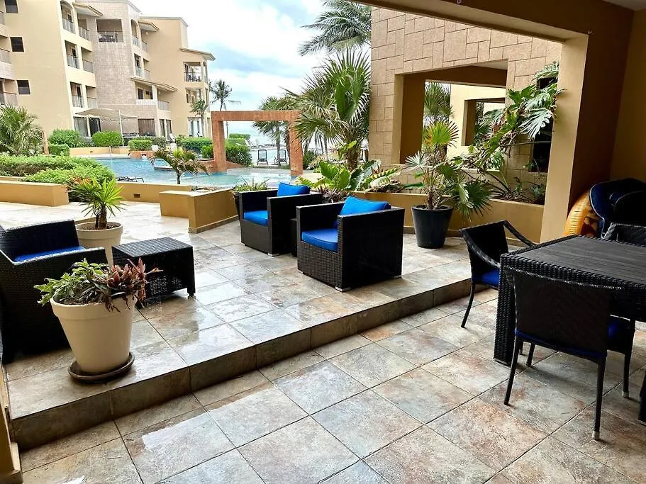 Faro 106Reef Ground Floor 2 Bdrs Big Terrace Apartment Playa del Carmen